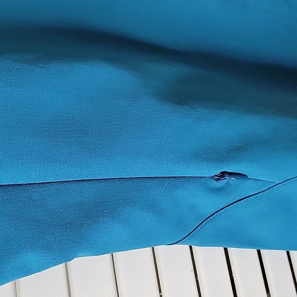 REI Blue Button Up Hiking Breathable Top Size Small. - Picture 2 of 7